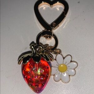 Strawberry purse/bag charms Keychain with Daisy Charm nwt